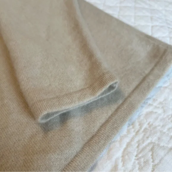 100% CASHMERE Vintage Precious Fibers Beige Oyster Button Cardigan Sweater M - Picture 9 of 16